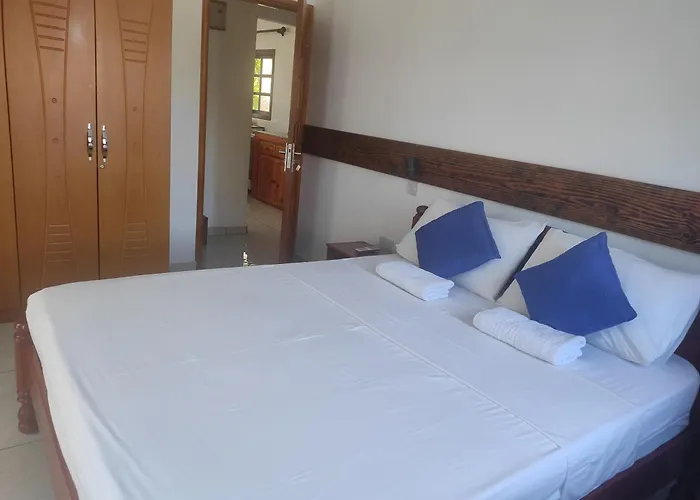 Lägenhet Sue-etoile Self Catering *